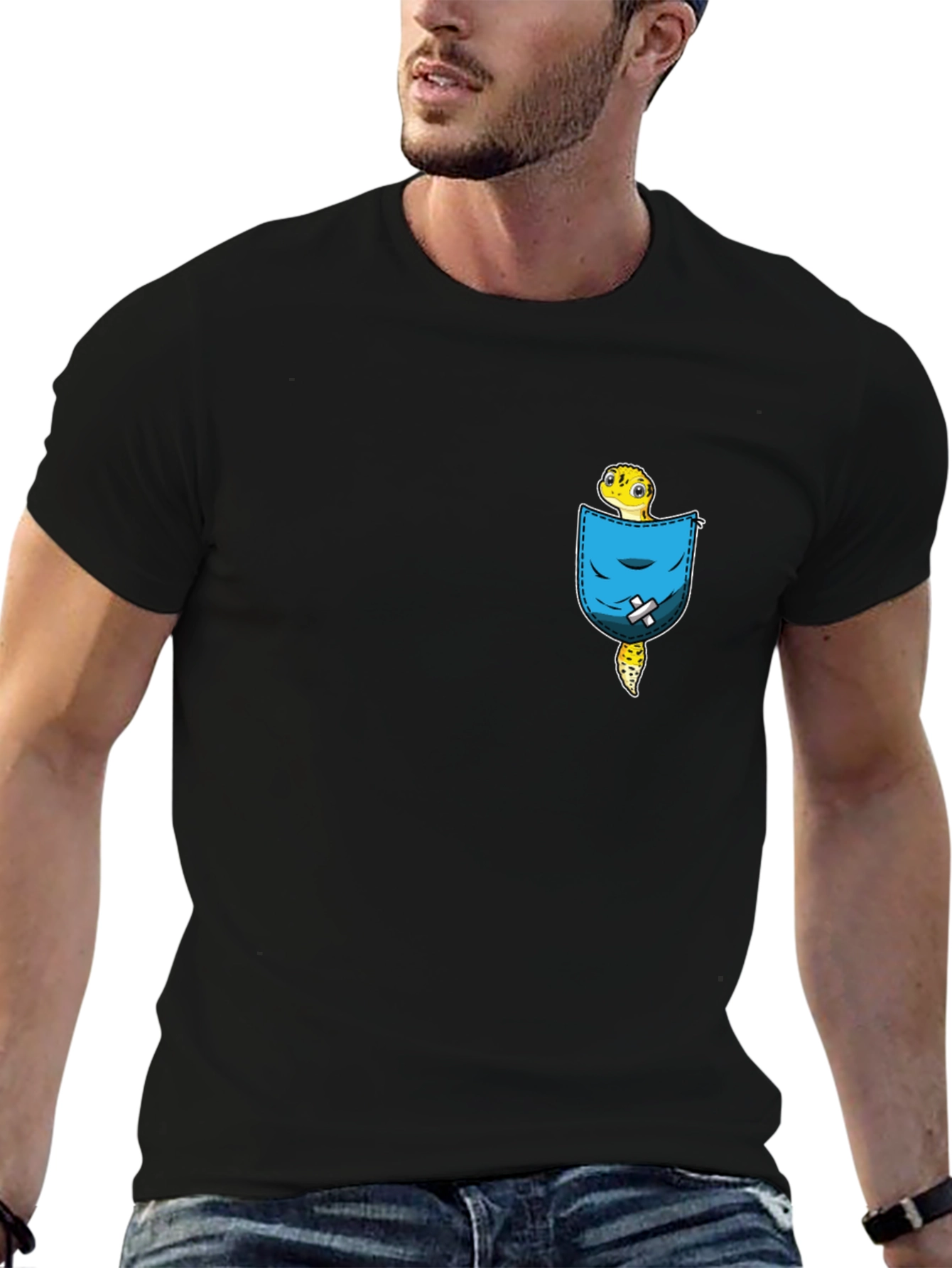Gecko in Pocket Graphic T-Shirt - Cool Novelty Tee