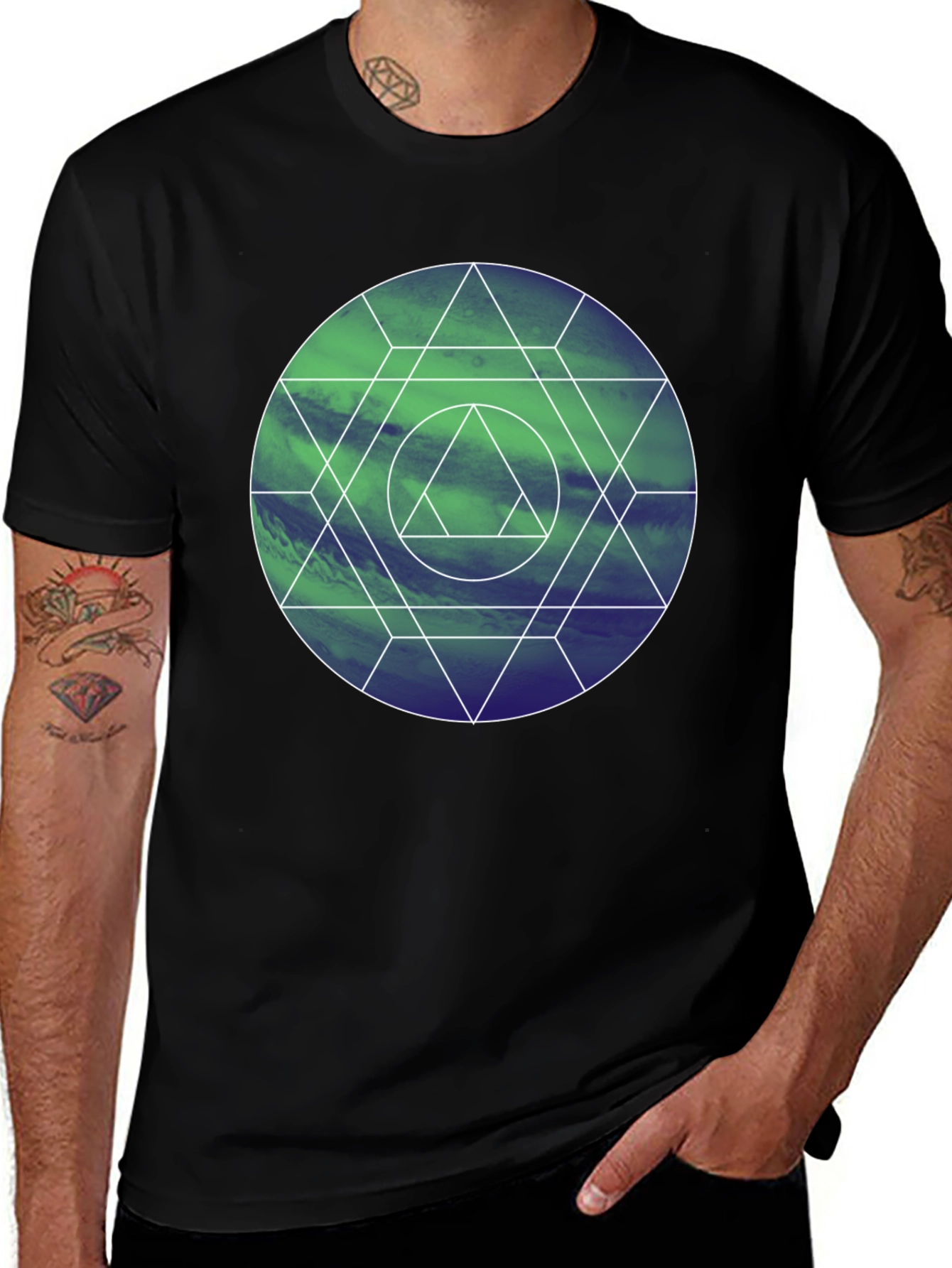 Geometric Circle Graphic Tee - Modern Design