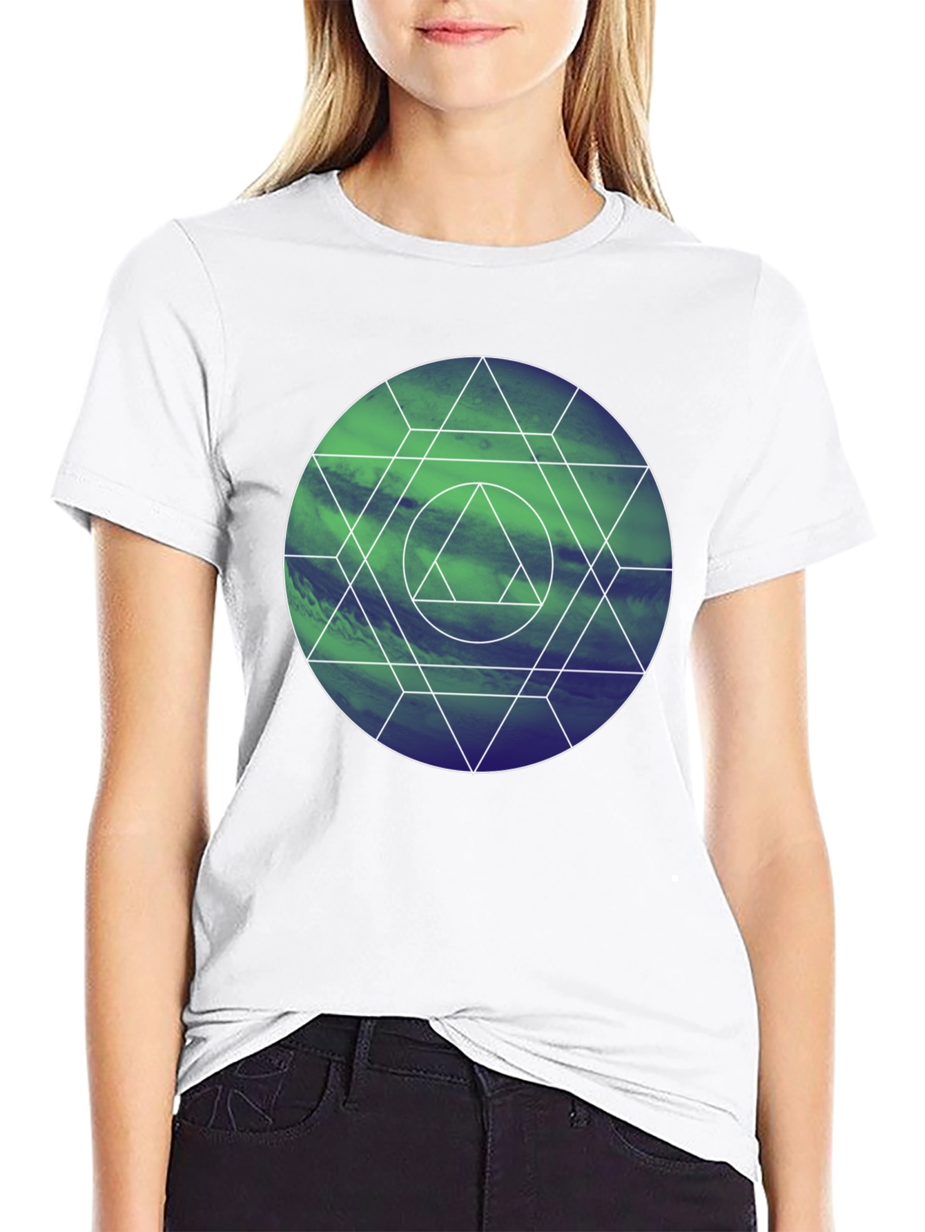 Geometric Circle Graphic Tee - Modern Design