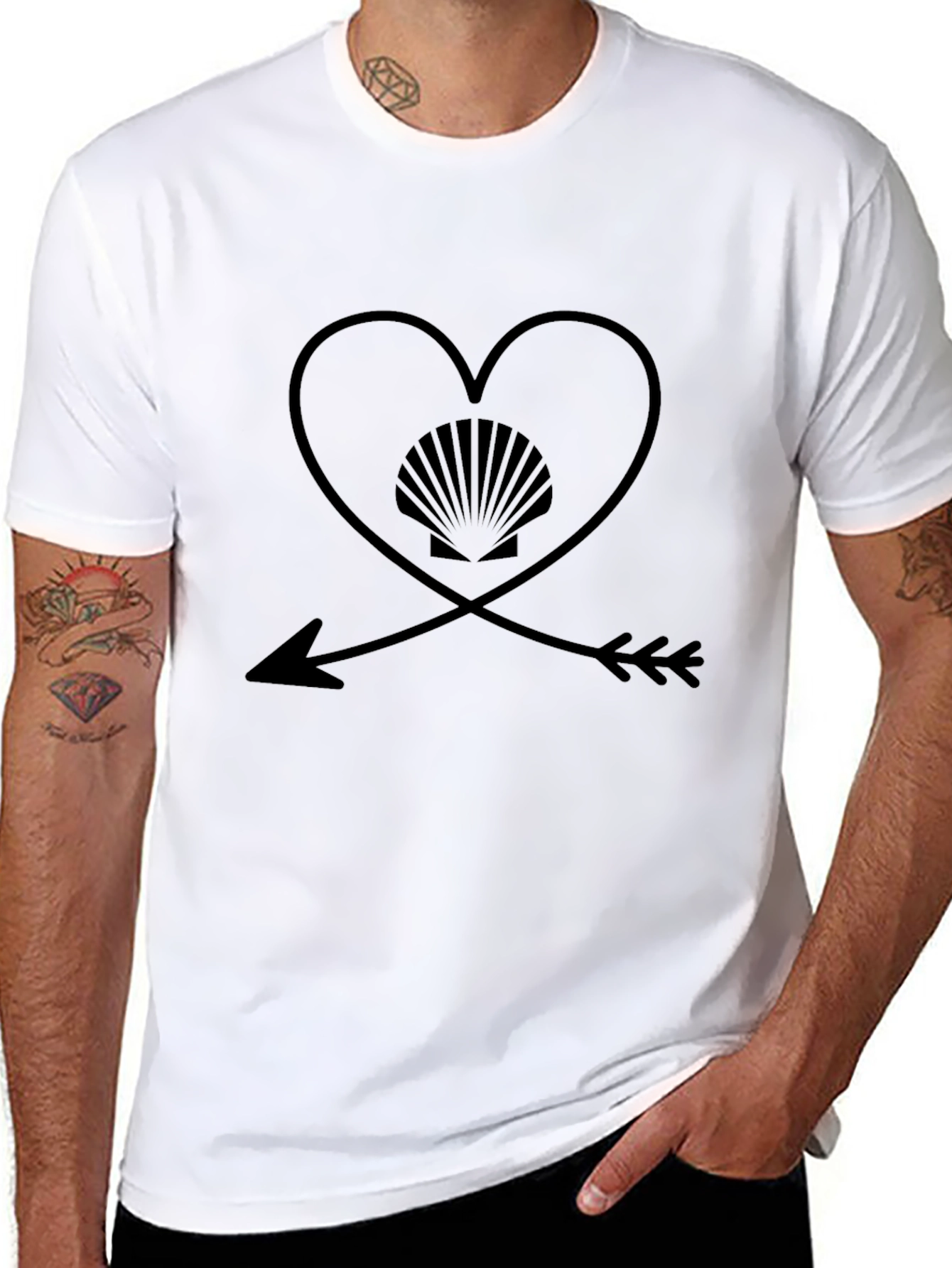 Heart & Arrow Seashell Graphic Tee - Black