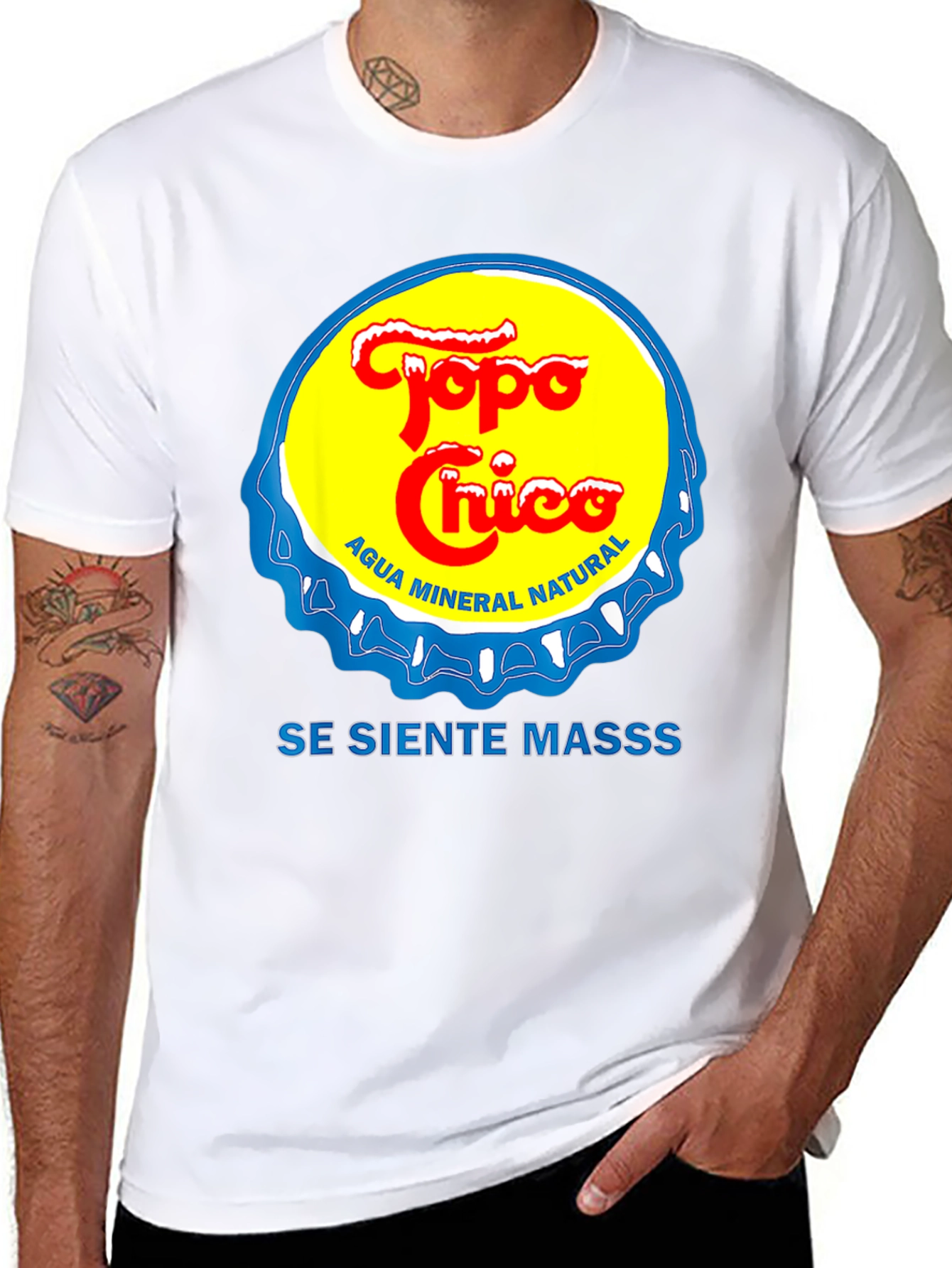 Topo Chico T-Shirt - Se Siente Masss Black Tee