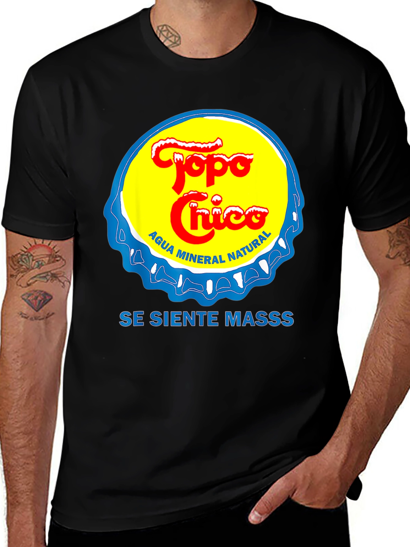 Topo Chico T-Shirt - Se Siente Masss Black Tee