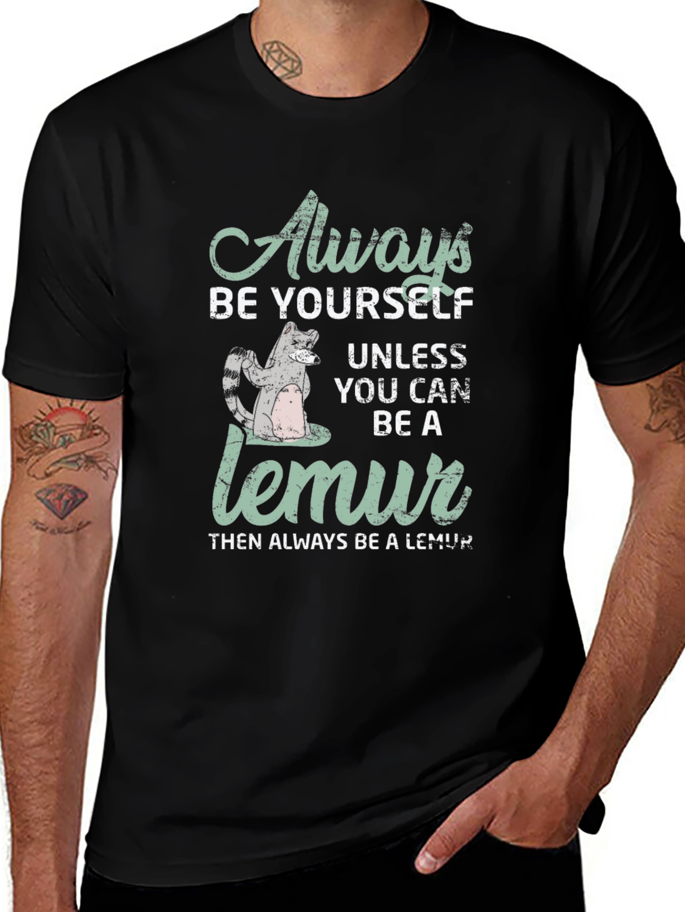 Funny Lemur Graphic Print Black T-Shirt